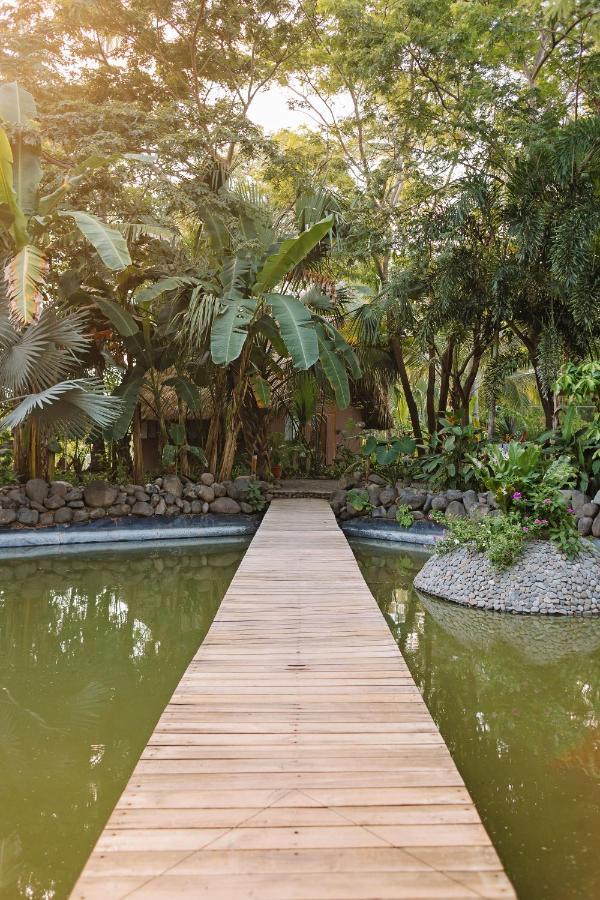 Mandala Eco Villas La Libertad Luaran gambar